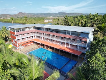 SAVALI RESORT